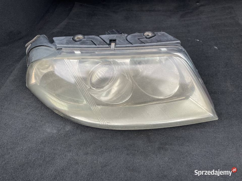 Reflektory przód VW Passat B5 FL używane Bobrek