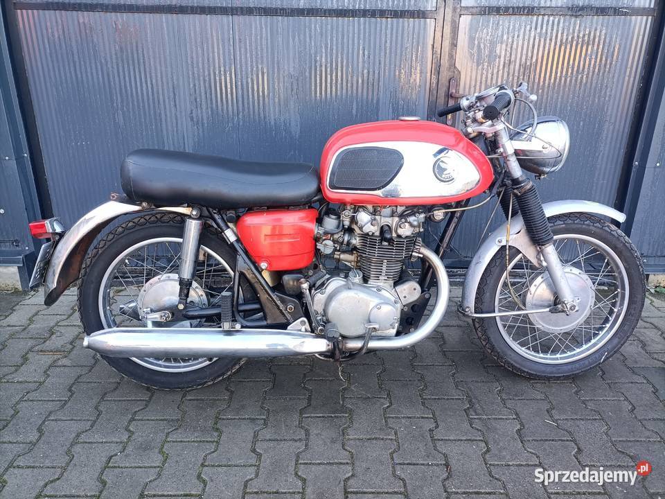 Honda CB 450 Black Bomber Rok produkcji 1966 Padniewko