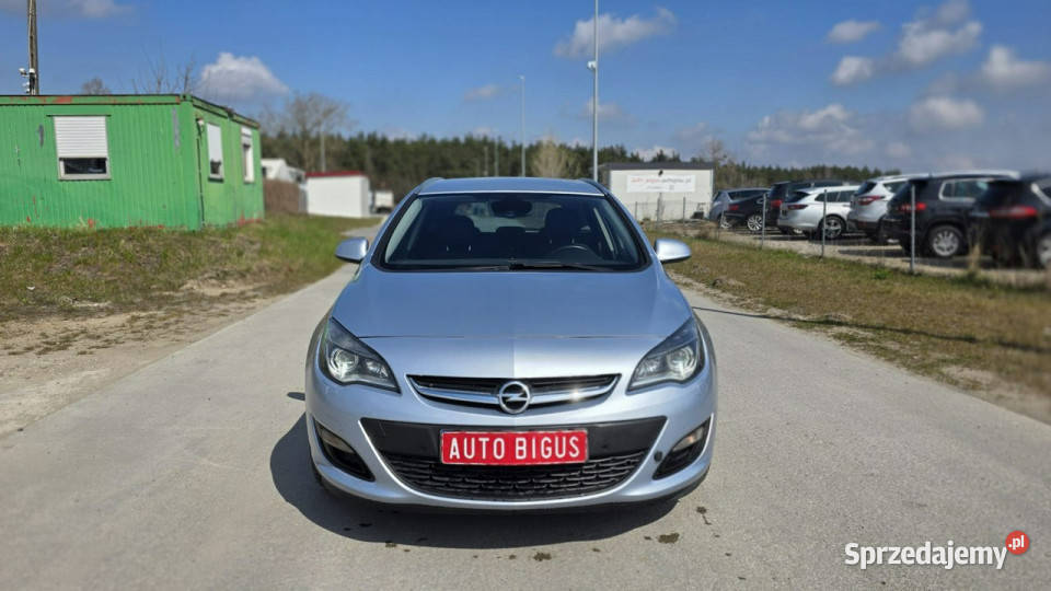 Opel Astra Duża Navi sports tourer BIxsenon nowy elektryczne lusterka Lębork sprzedam