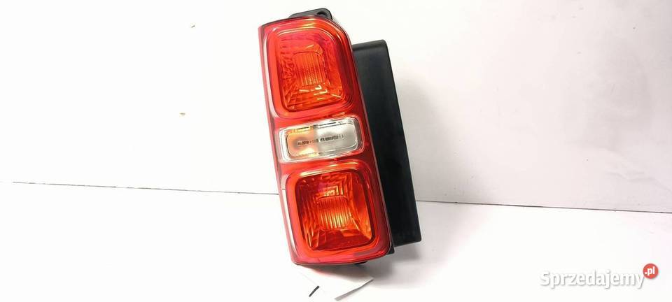 LAMPA LEWA TYŁ TOYOTA PROACE II 9808243180 osobowe kujawsko-pomorskie Lipno