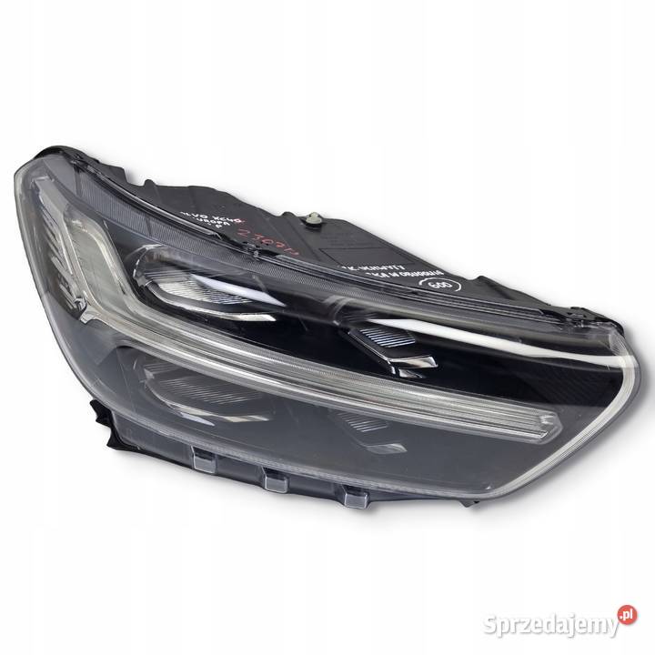 LAMPA PRAWA Volvo XC40 prawy przód przednia FULL lubelskie Chełm