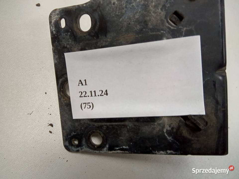 ŚLIZG LAMPY PRAWY PRZÓD INFINITI QX70 FX30 FX35 osobowe
