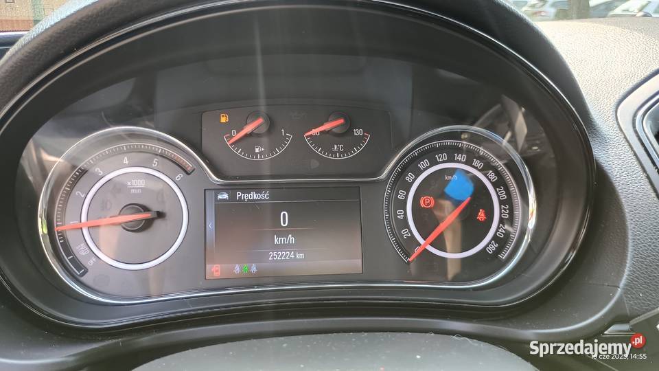 Sprzedam Opel Insignia 20 cdti 2014r