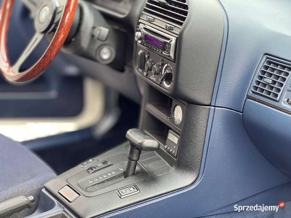 Bmw E36 320i Ideał bez rdzy w pierwszym lakierze Ostrowiec Świętokrzyski