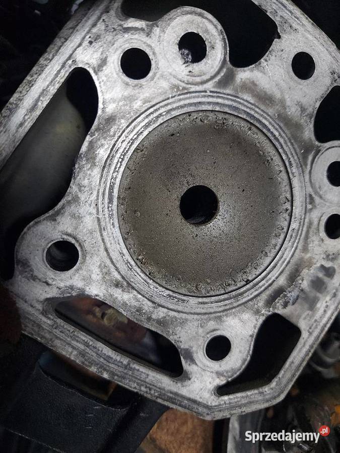 Kawasaki KMX 125 głowica pokrywa dekiel KMX125 Cylindry, głowice, pierścienie