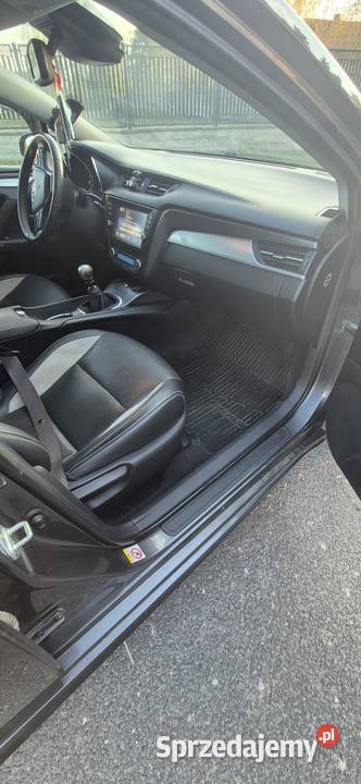 Sprzedam Toyota Avensis 2016r 20d kurtyny powietrzne Słupno
