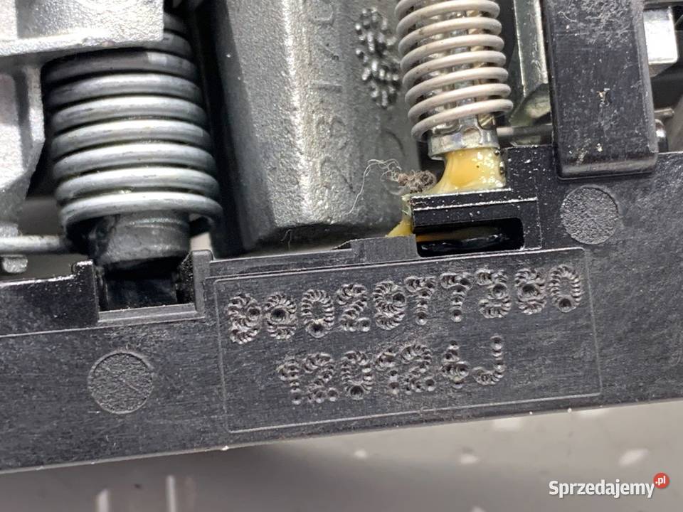 KLAMKA KLAPY TYŁ OPEL COMBO D 9802977380 Van sprzedam