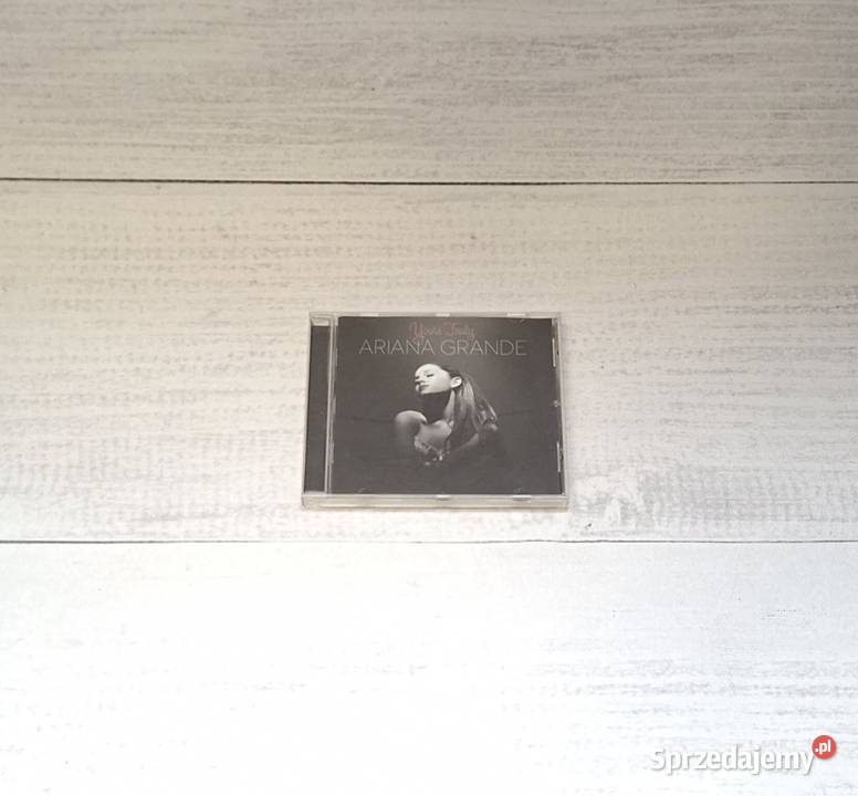 Płyta CD Album muzyczny Ariana Grande Yours Wrocław sprzedam