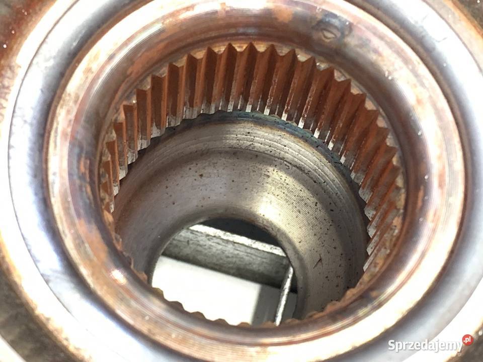 PIASTA ZWROTNICA LEWY TYŁ AUDI Q5 FY SUV