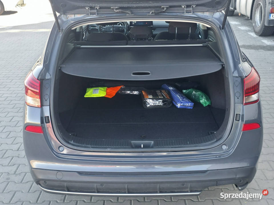Hyundai i30 15 Benzyna Serwisowany Gwarancja Piekoszów