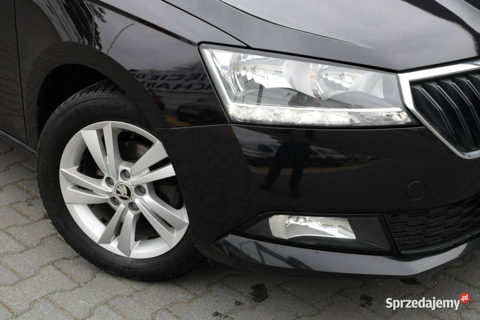 koda Fabia 10 95 uszkodzona serwisowany w ASO komputer pokładowy śląskie Tychy sprzedam