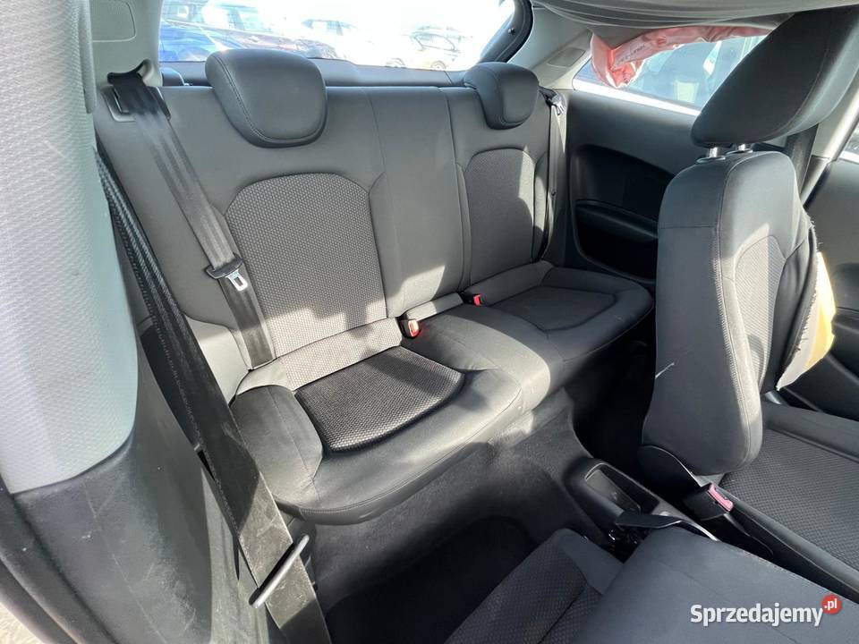 AUDI A1 12 TFSi 86 Ambiente Start BW645 120057km Opole