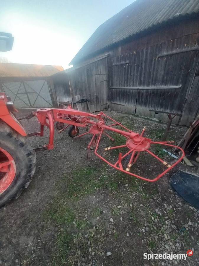 Sprzedam przetrząsarke Nowa Słupia