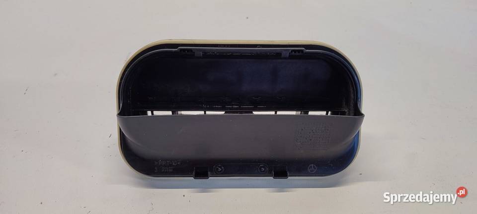 MERCEDES X117 CLA KRATKA BAGAŻNIKA A2048300442