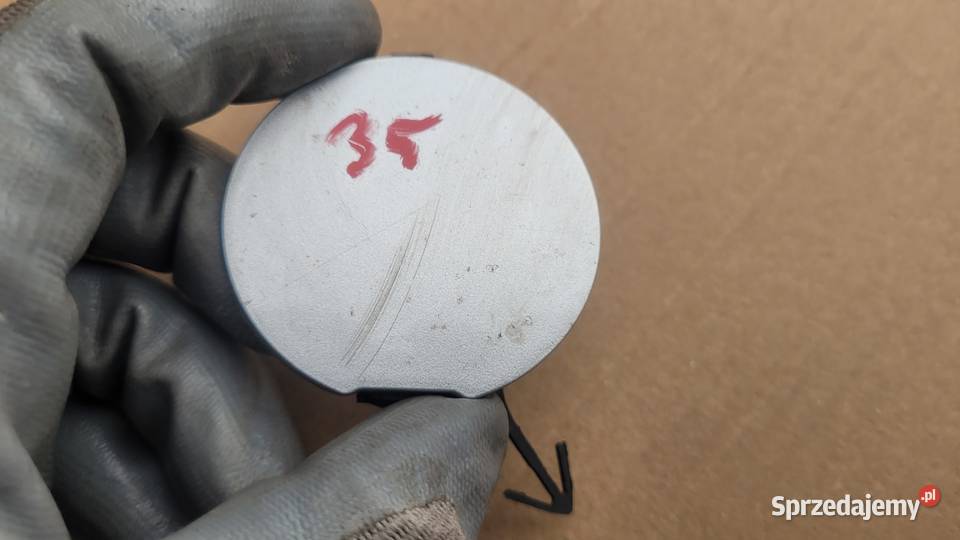 MAZDA5 I 20052008 ZAŚLEPKA HAKA ZDERZAK PRZÓD Ruda Śląska