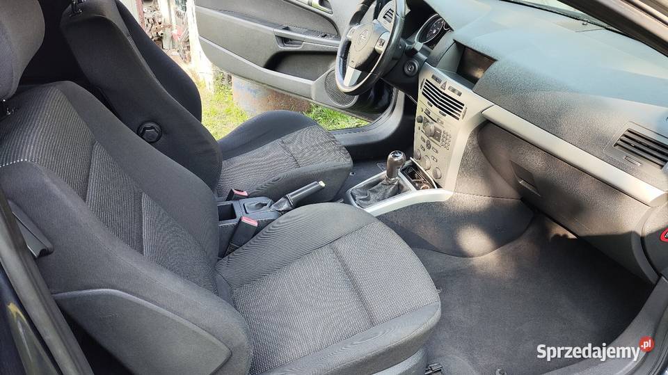 Opel Astra H GTC 18 247808km Toruń