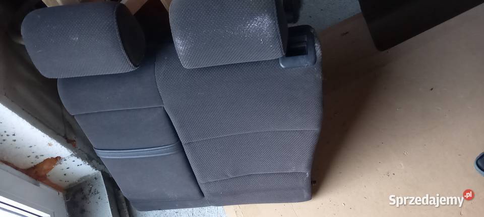 BMW e36 kombi oparcia tylnej kanapy podłokietnik podkarpackie Brzozów