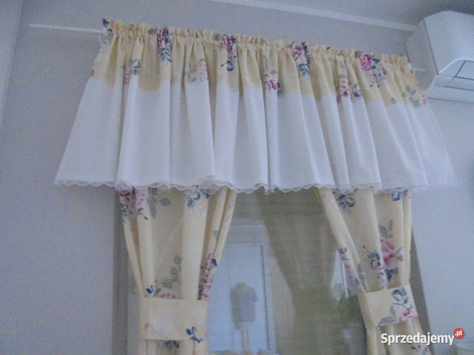 komplet na okno zasłonki lambrekin 28055