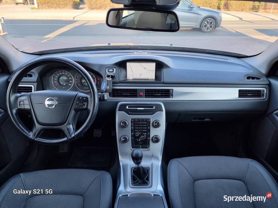 Volvo V70 III 20 D 136 nawigacja alufelgi czujnik deszczu mazowieckie Płońsk