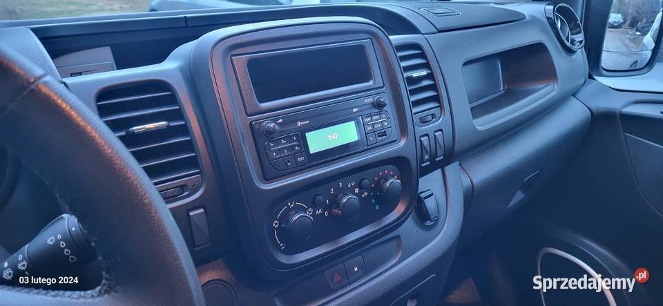 Opel Vivaro 16 cdti 120 1 rej 2018 stan VAT1 drzwi odsuwane