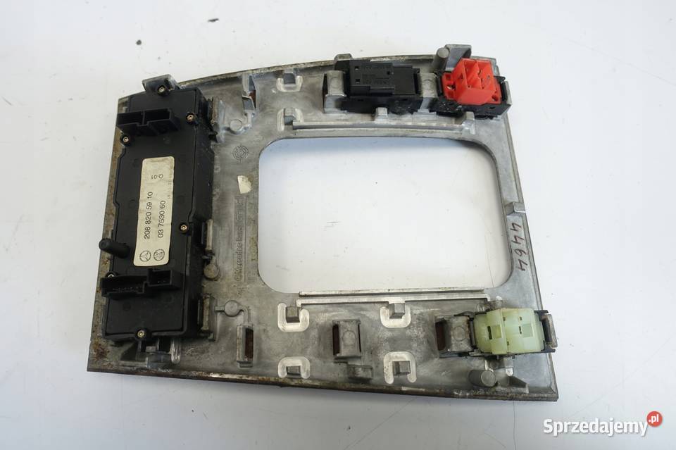 Mercedes CLK W208 AMG RAMKA LEWARKA ZMIANY