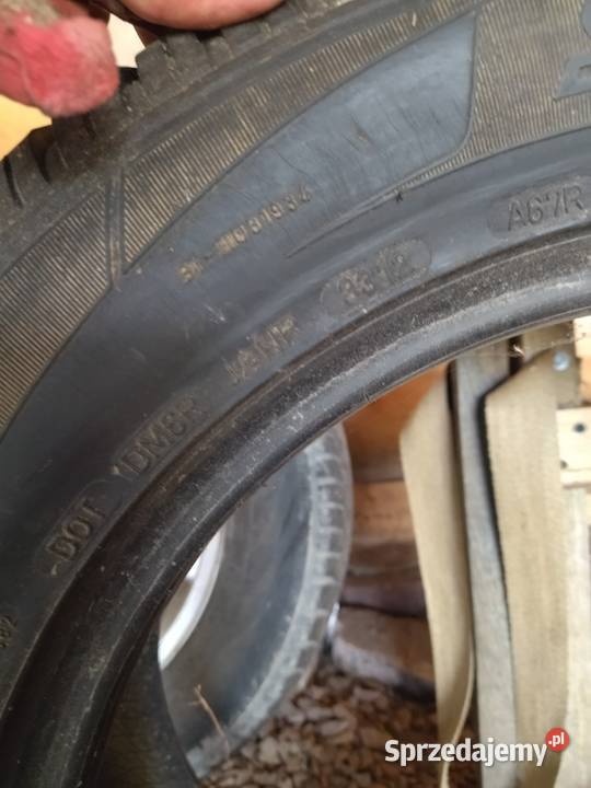 Opony zimowe 22555 R16 Przytyk