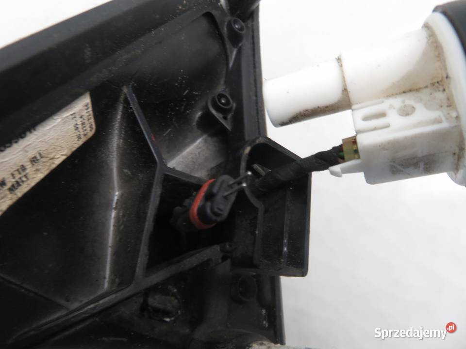 LUSTERKO LEWE BMW F10 3 PIN ANGLIK