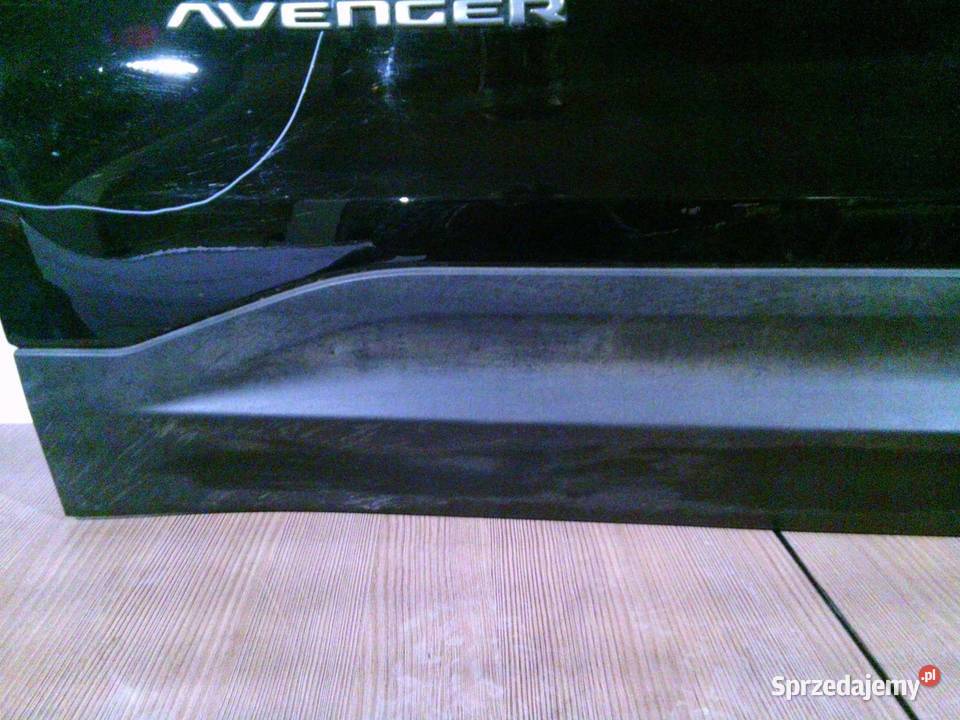 JEEP AVENGER 24r drzwi lewe przód osobowe świętokrzyskie Kielce