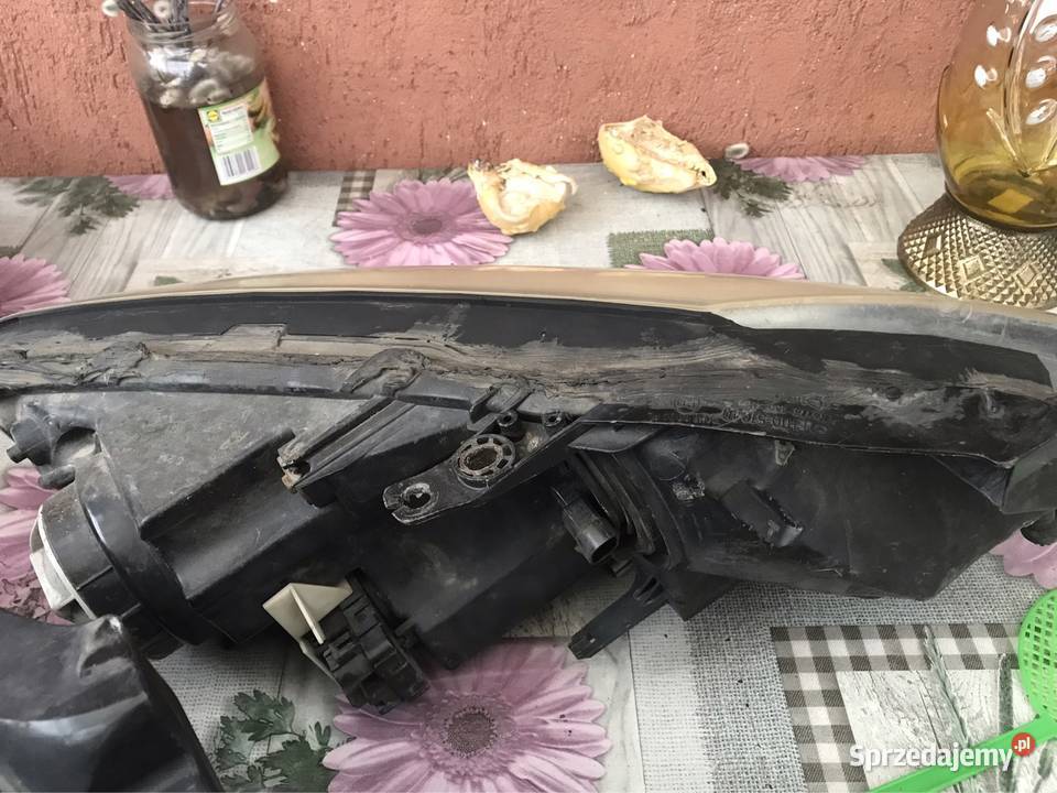 Lampy CX7 Mazda Xenon zapłonnik żarówka oryginał Rok produkcji 2000 łódzkie Bełchatów