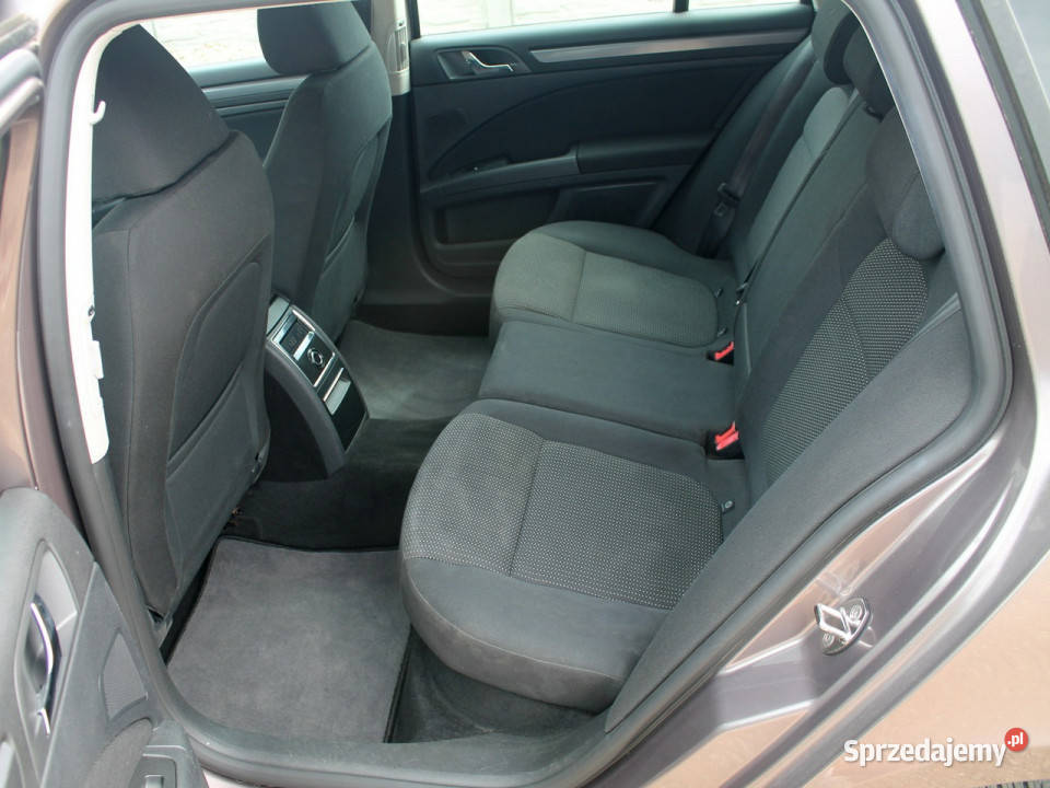 koda Superb 18 TSI 160 Automat DSG Klimatronik czujnik parkowania Zielenin