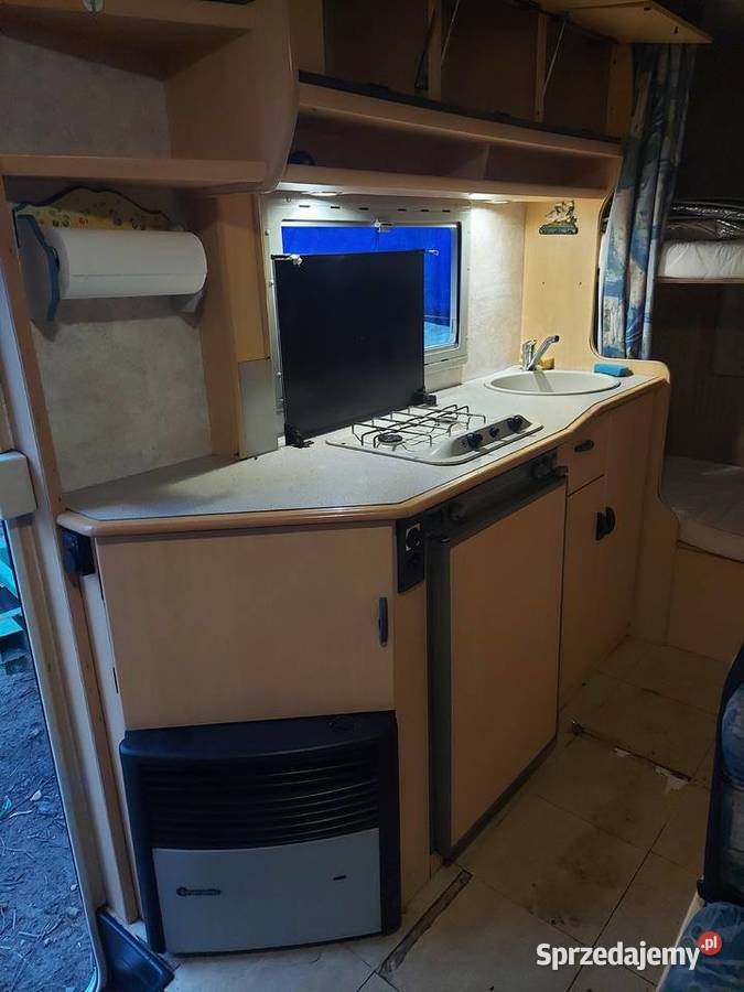 Kamper Ford transit 1997 r łóżko piętrowe Glinno