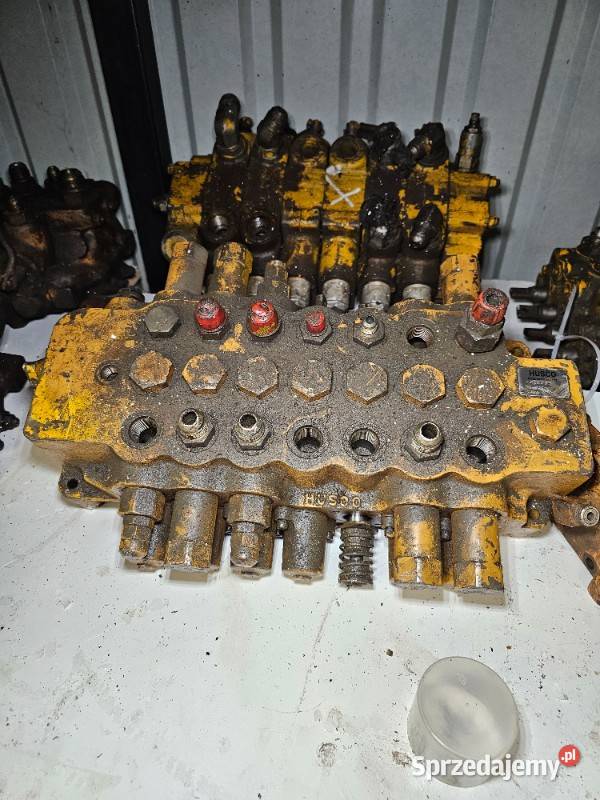 7sekcyjny rozdzielacz hydrauliczny Husco do Do maszyn budowlanych Gdynia sprzedam