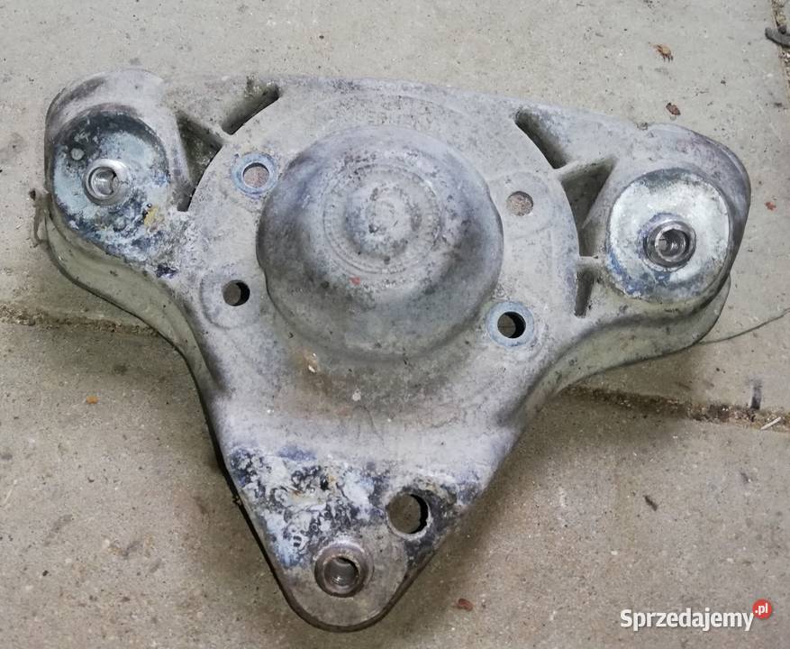 Górne mocowania amortyzatora Audi a6 c5 8d0 412 osobowe Sanok