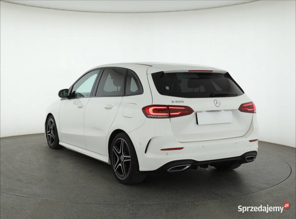 Mercedes B B 200 Rok produkcji 2019 Piaseczno