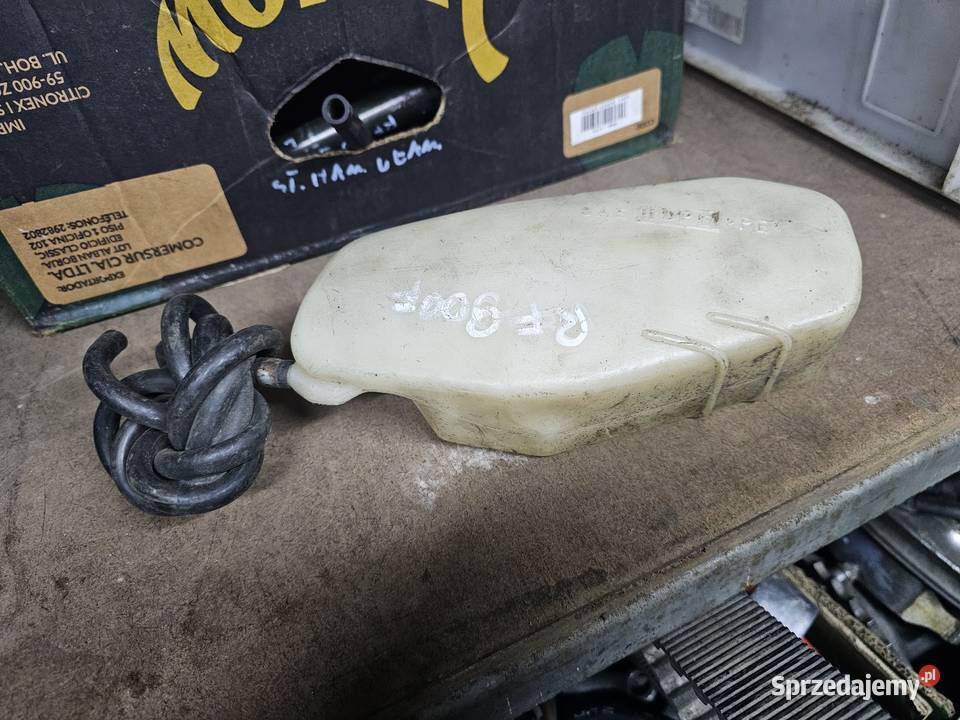Suzuki RF 600 zbiorniczek płynu chłodniczego Jelenia Góra sprzedam