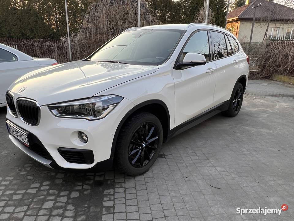 Bmw x1 20d x drive odtwarzacz DVD Ostrów Mazowiecka sprzedam