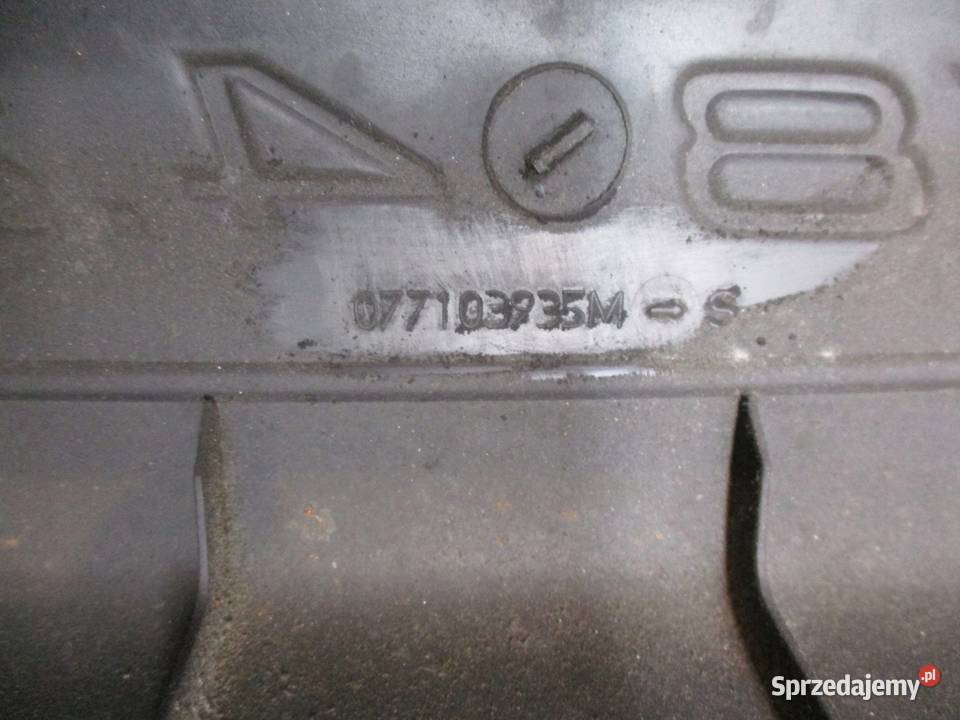 077103935M OSLONA POKRYWA SILNIKA AUDI A8 D2 42 osobowe Przemęt sprzedam
