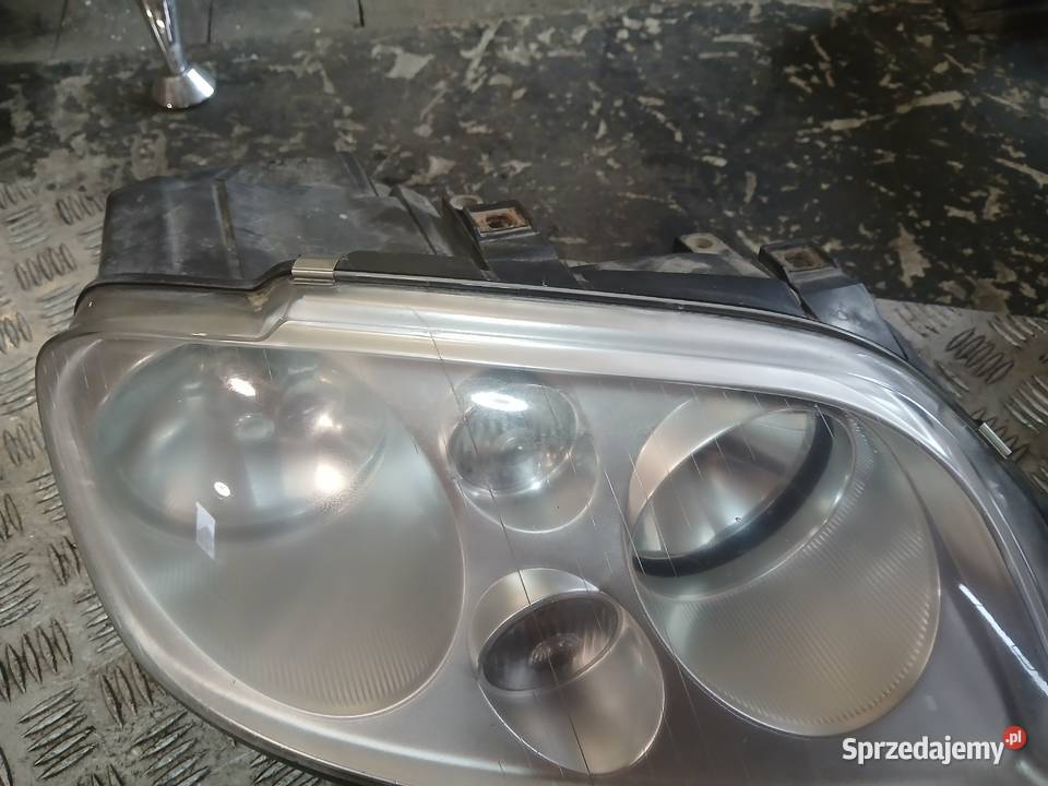 Lampa prawa przednia Volkswagen Touran I EU małopolskie Radłów
