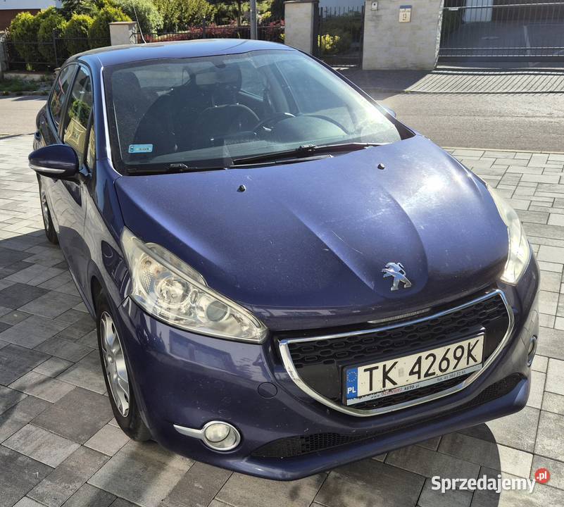 Peugeot 208 produkcji 2012 14vti benzyna gaz Dyminy
