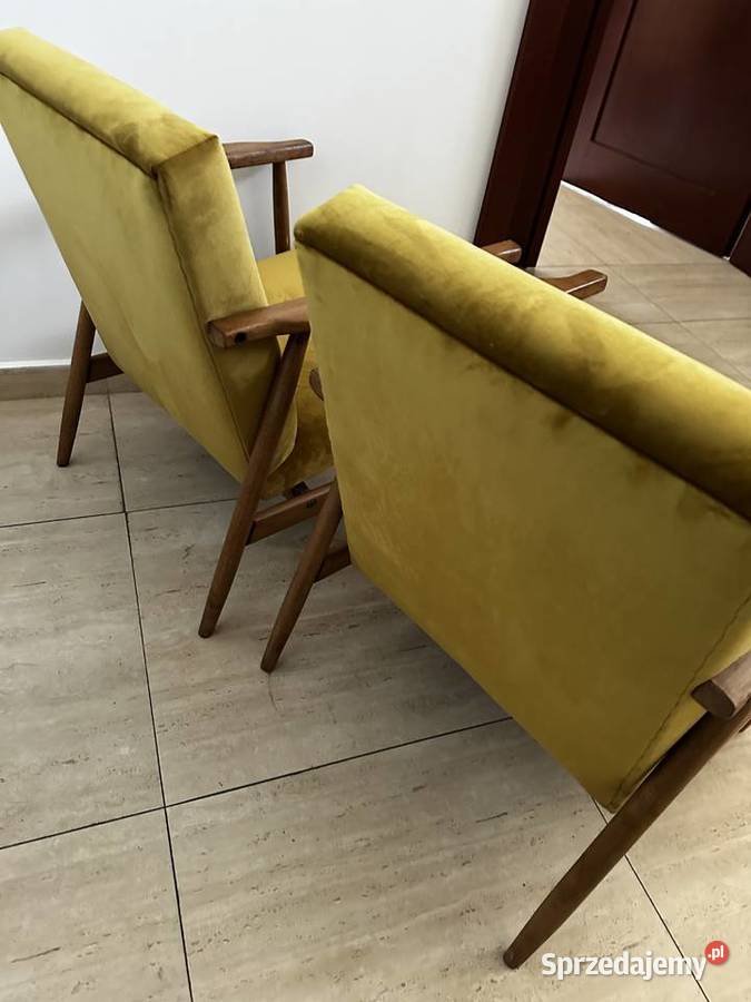 Fotel typ 300190 projektu Hanny Lis gruntownej Bielany Wrocławskie sprzedam