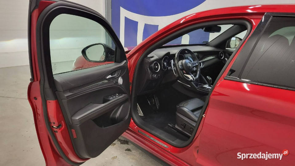Alfa Romeo Stelvio 29 V6 BiTurbo Quadrifoglio Q4 czerwony Grójec