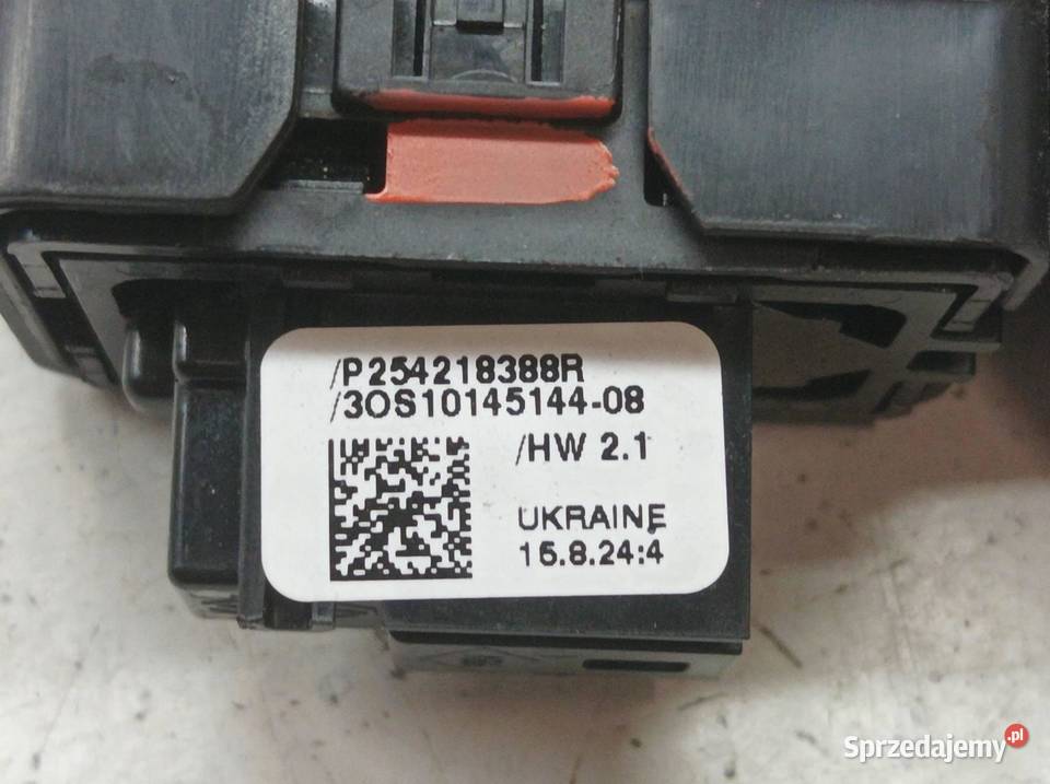 PRZEŁĄCZNIK SZYB PRAWY TYŁ P254218388R Dacia