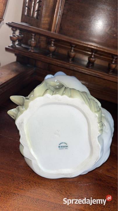 Miguel Requena wazon z porcelany Valencia w Gdańsk