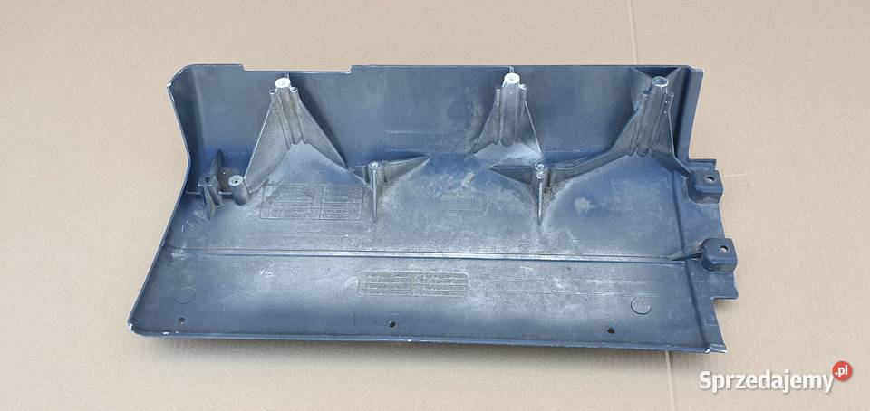 MAN TGA TGL TGM PRZEDŁUŻENIE STOPNIA LEWE Karoseria