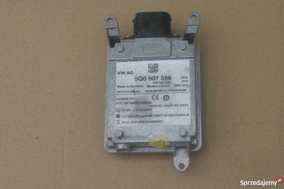 AUDI A3 PRAWY ASYSTENT STEROWNIKA ZMIANY PASA 8V Bieleń