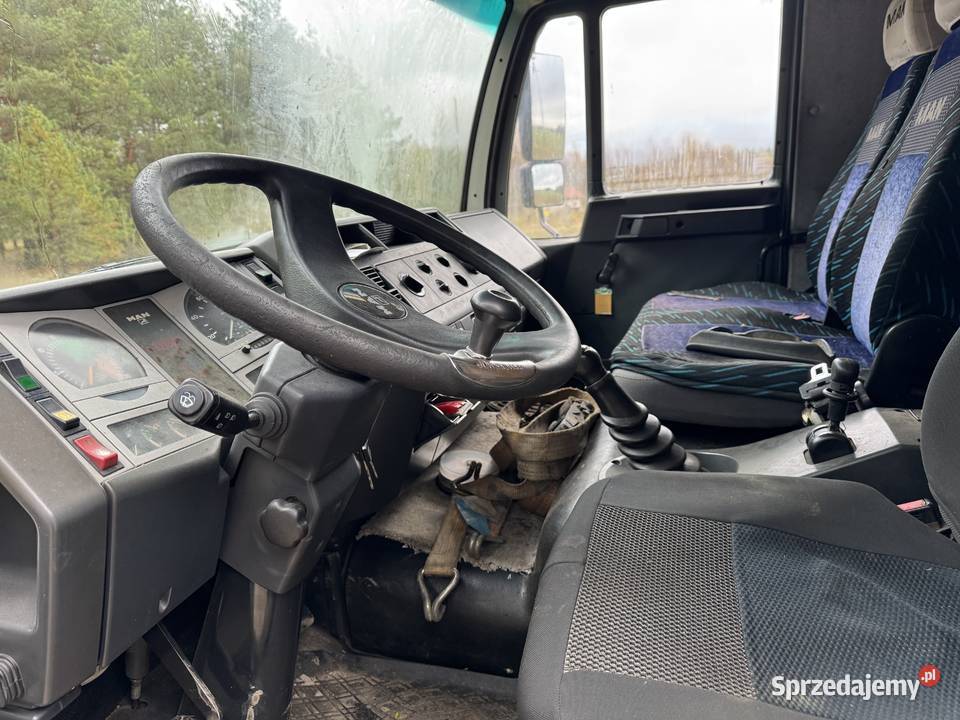 MAN pomoc drogowa samochód specjalny 163KM