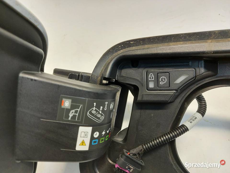 OPEL Grandland II 2024 Klapka ładowania baterii