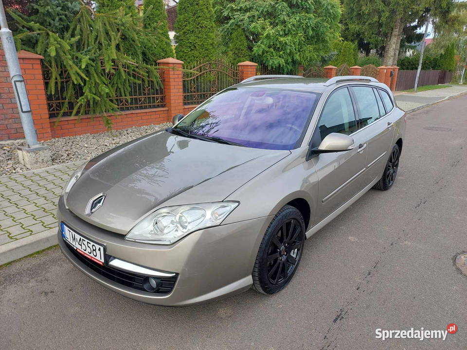 Samochód osobowy marki Renault laguna III z 2009