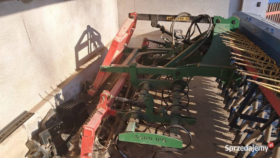 Sprzedam agregat siewny bierny 3m Lewniowa sprzedam