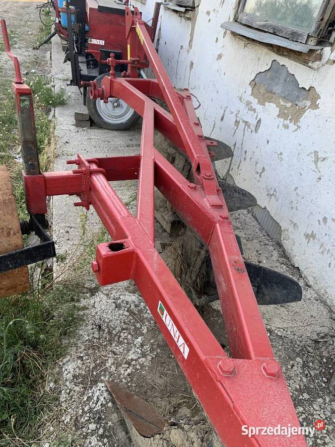 Sprzedam pług Siewniki i sadzarki podkarpackie Prusiek